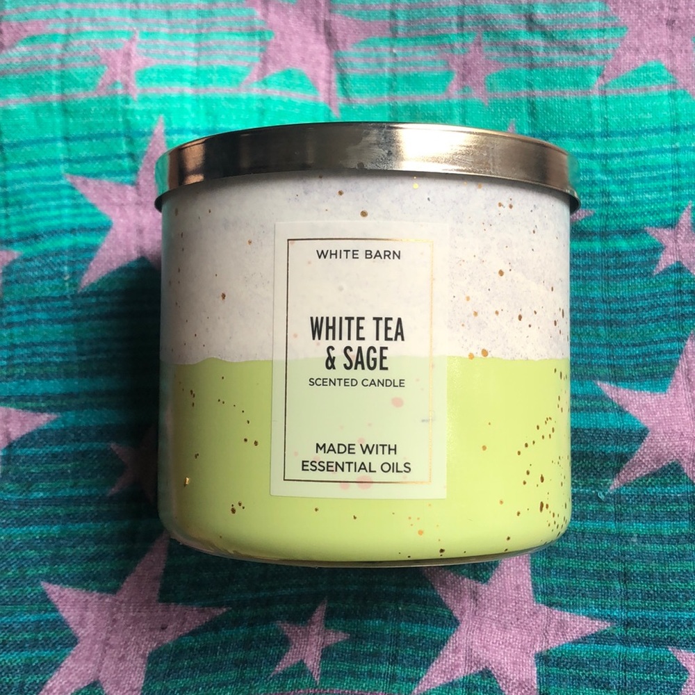 White Barn white tea & sage three wick candle